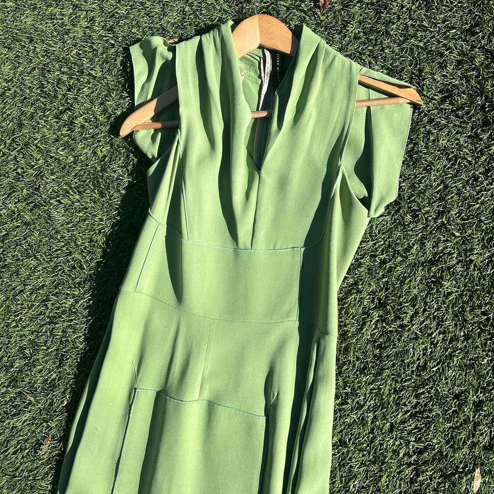 Roland Mouret Green Viscose Mid Length Dress, size 6 - Picture 2 of 10